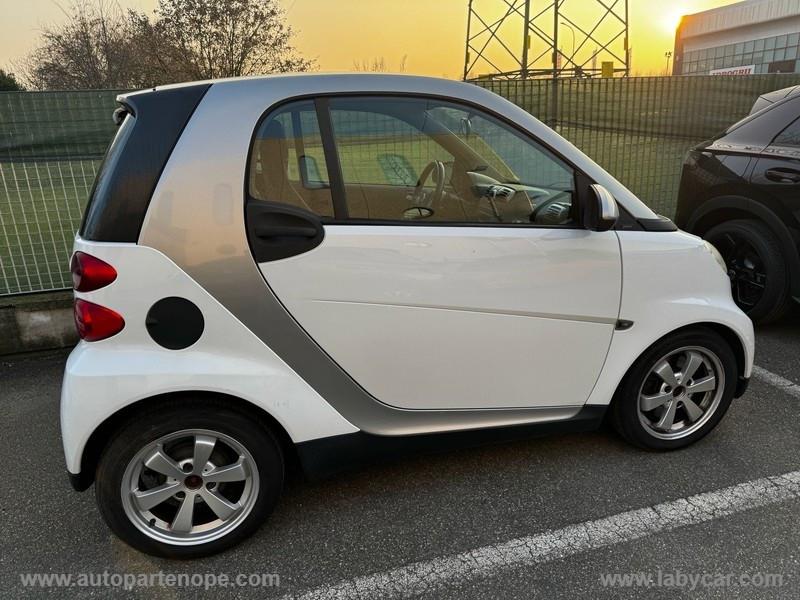 SMART fortwo 1000 52 kW MHD coupé passion
