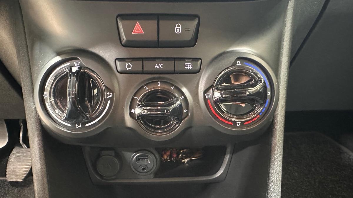 PEUGEOT - 208 - 1.2 VTi 82 CV 5p. Allure