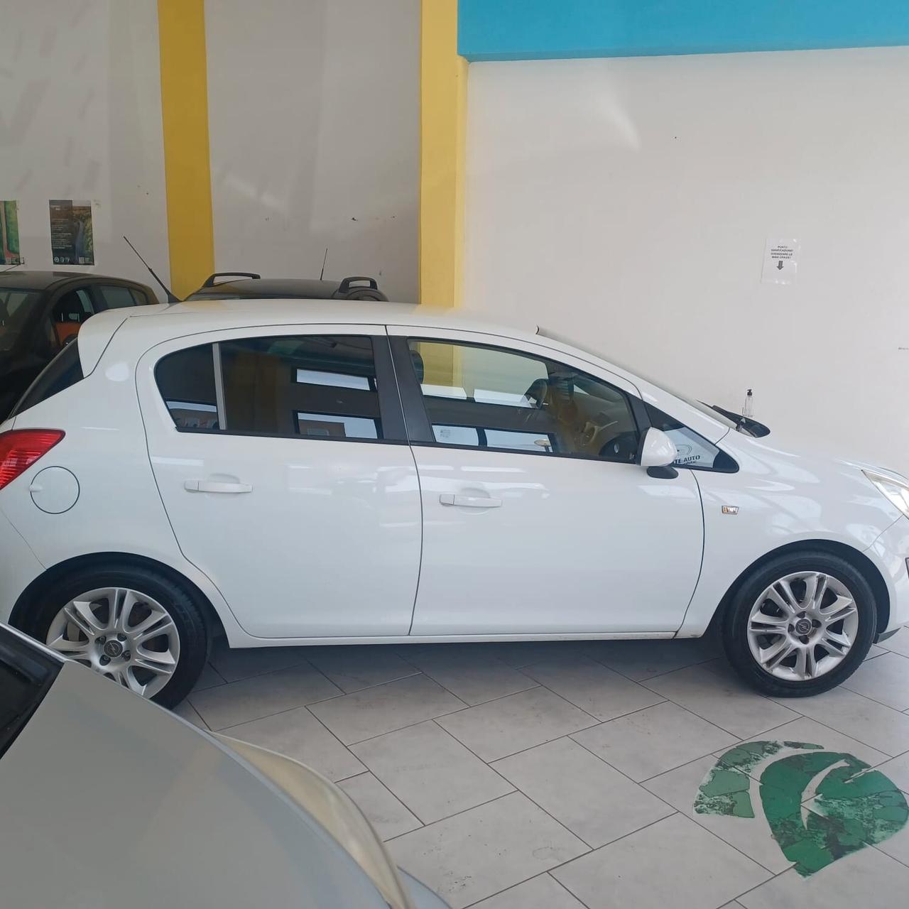 BENZ/GPL DI FABBRICA CORSA 1.2 MECCANICAMENTE PERFETTA