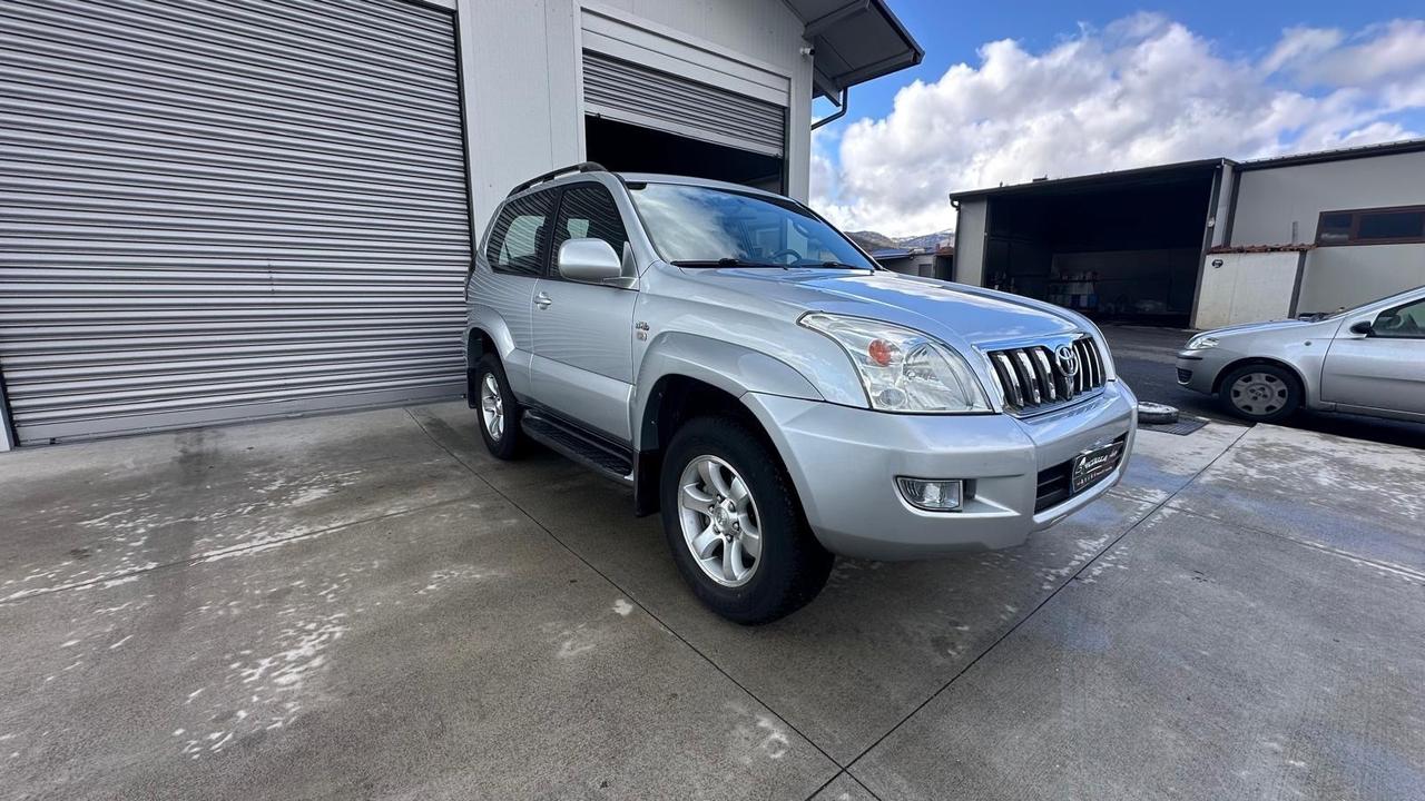 Toyota Land Cruiser 3.0 D-4D 16V cat 3 porte Sol