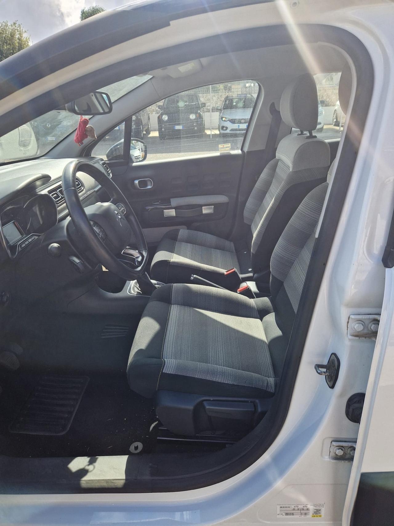 Citroen C3 PureTech 82 Shine