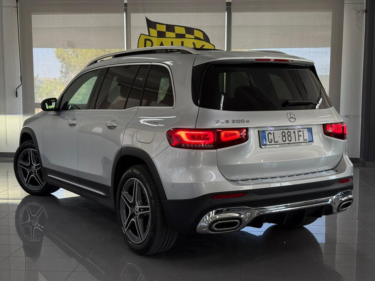 Mercedes-Benz GLB 200 Premium 200 D GLB #11397