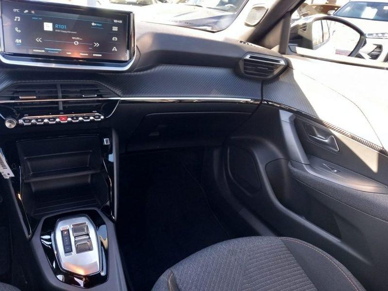 Peugeot 2008 Hybrid 145 e-DCS6 Style