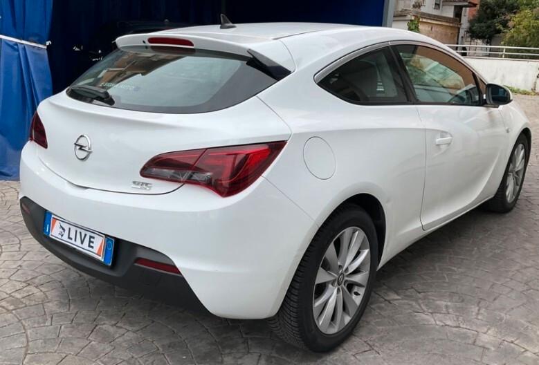 Opel Astra 1.7 CDTI 110CV GTC COSMO