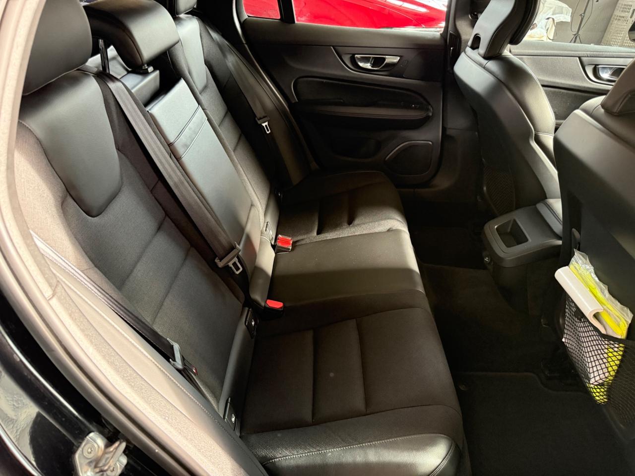 Volvo V60 D3 Geartronic Inscription UNICO PROP