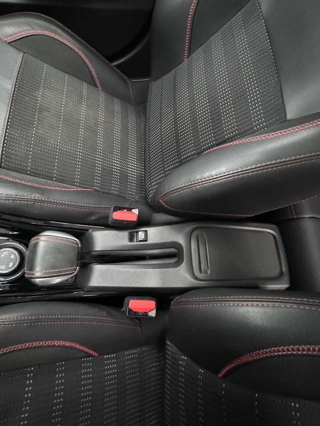 PEUGEOT 2008 GT LINE PureTech Turbo 110 EAT6 S&S