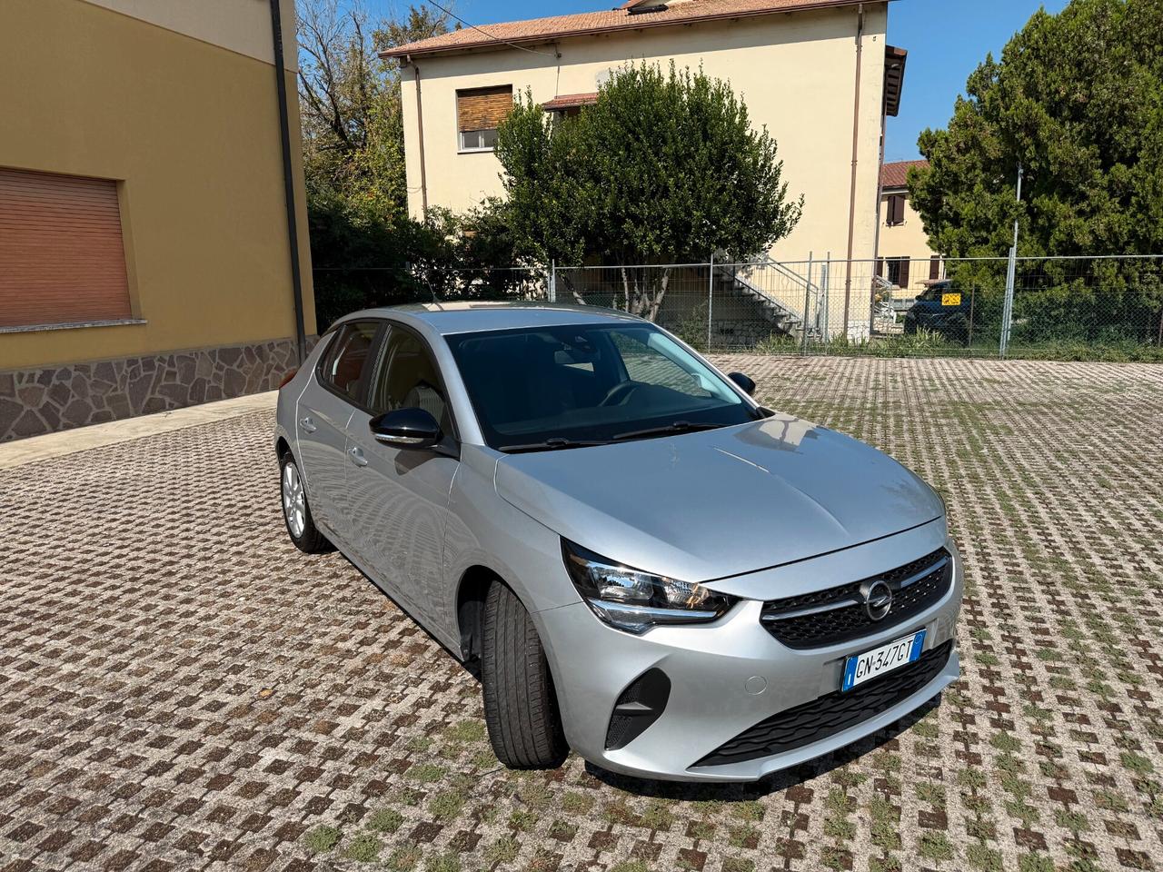 Opel Corsa 1.2 Edition- 2023