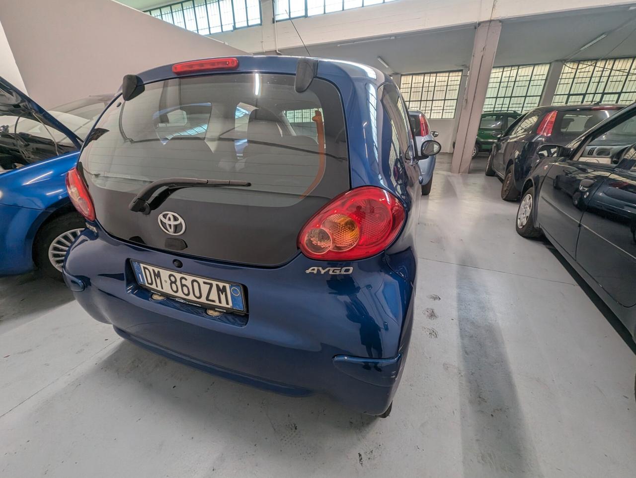 Toyota Aygo 1.0 12V VVT-i 3 porte Griffe