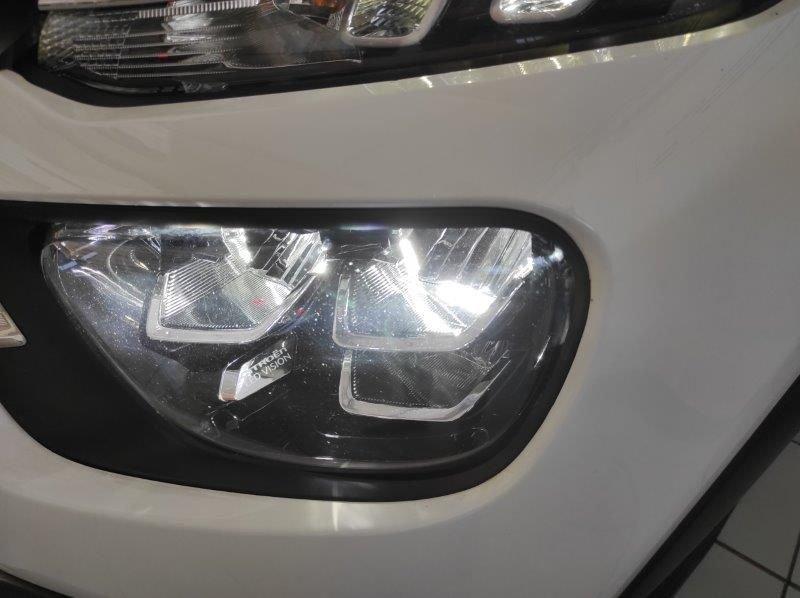 Citroën C3 3ª serie PureTech 110 S&S EAT6 Shine