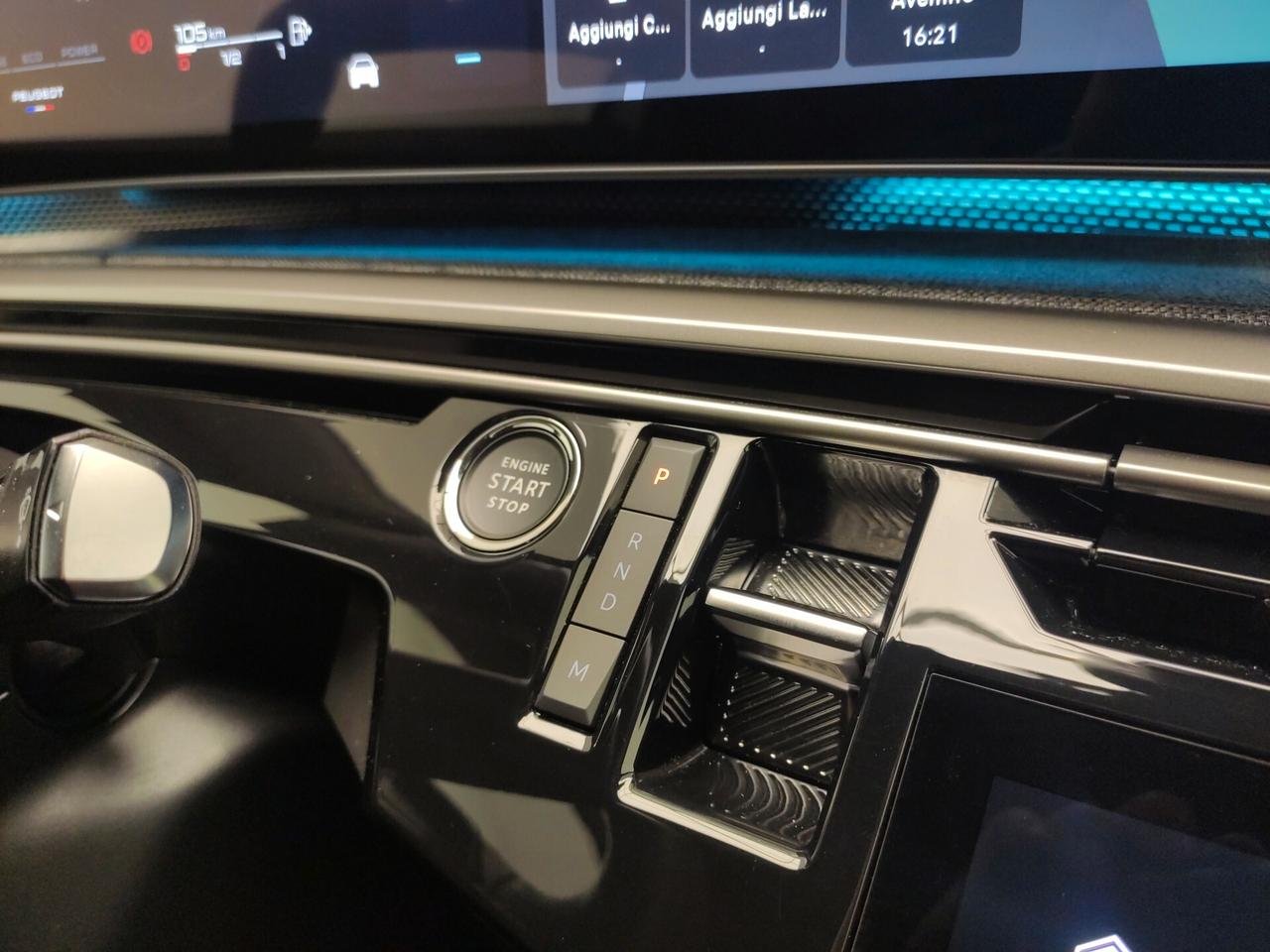 Peugeot 3008 Hybrid 136 e-DCS6 GT
