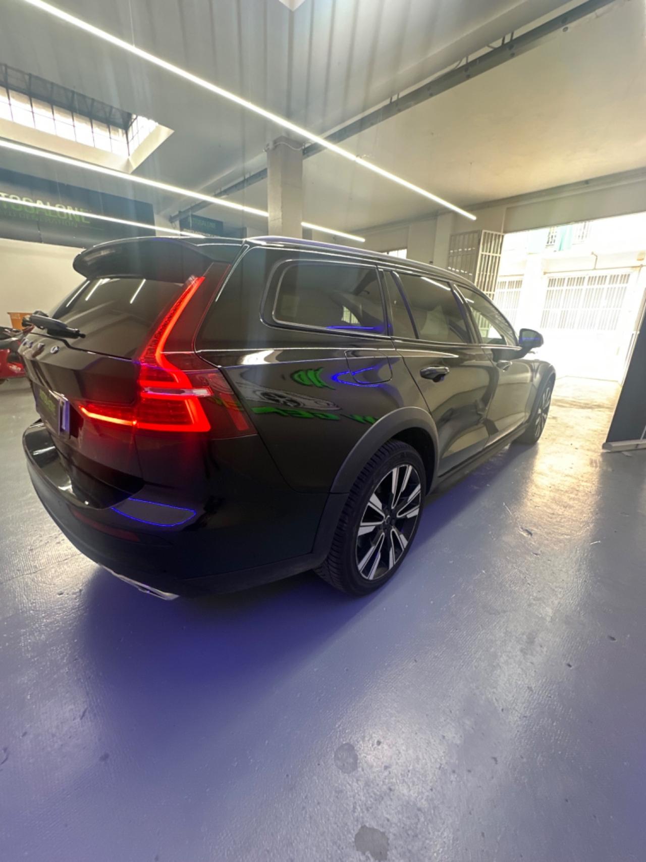 Volvo V60 B5 AWD Geartronic Momentum Business Pro