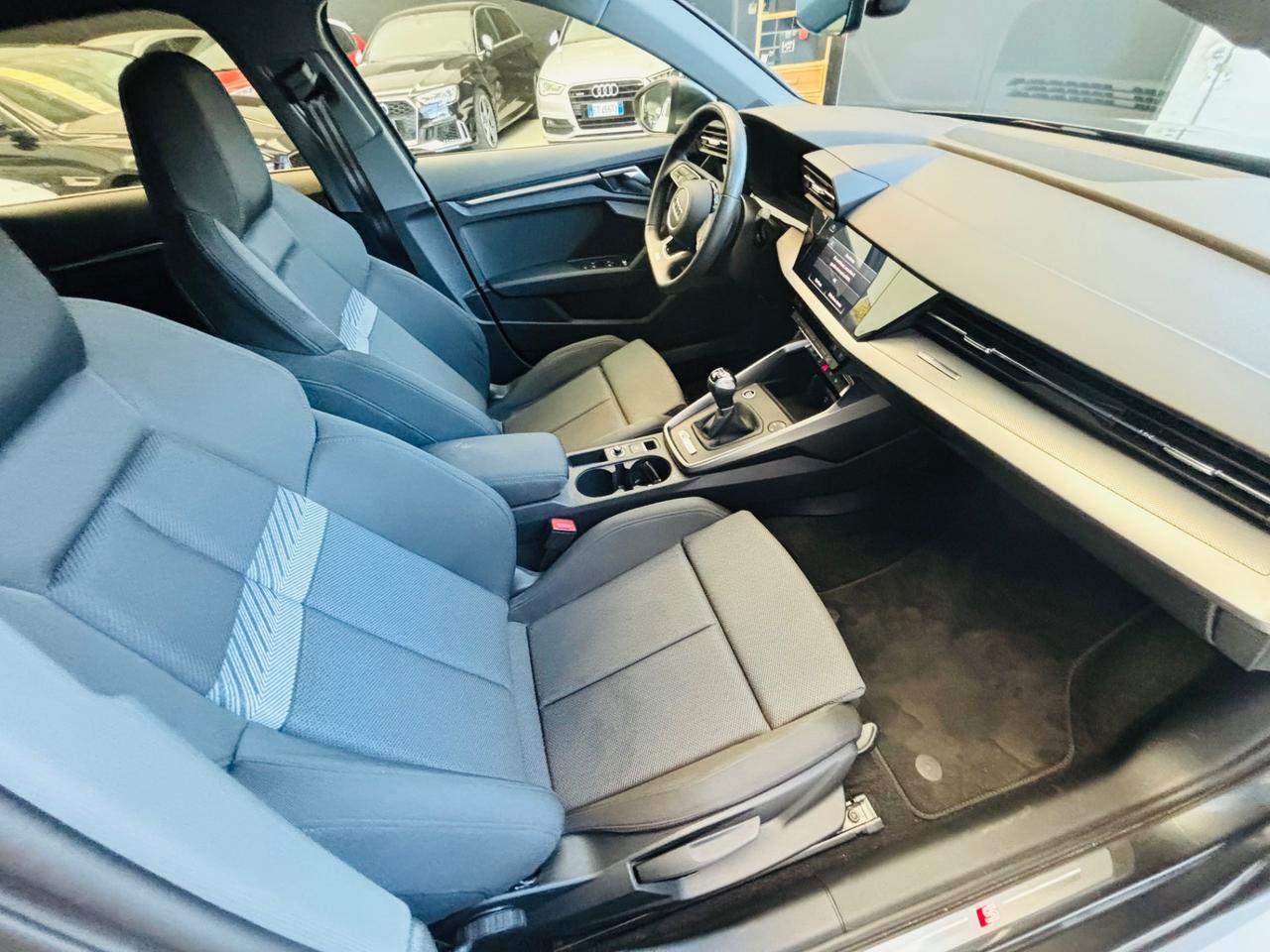 Audi A3 Sedan 35 TFSI S line edition
