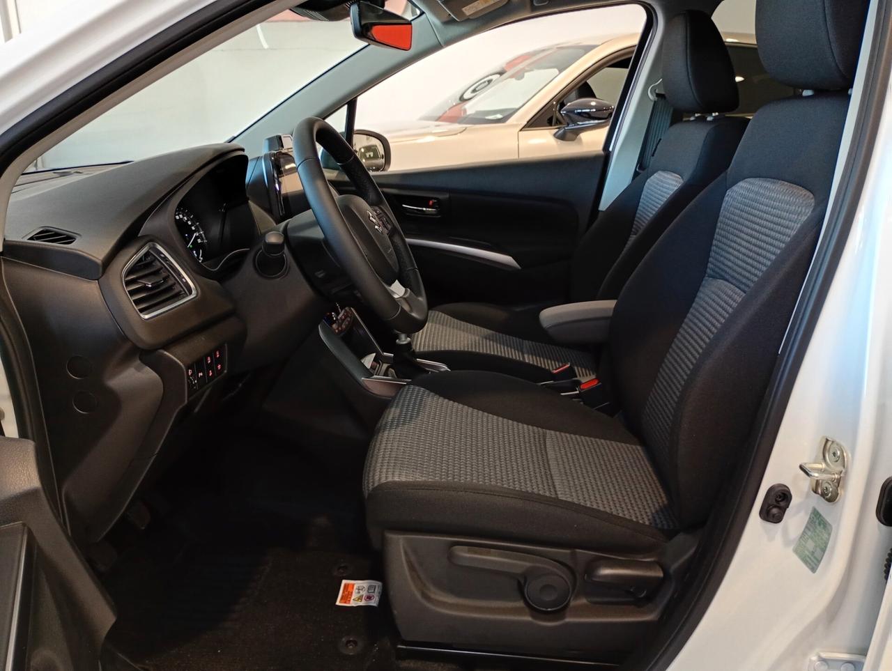 Suzuki S-Cross 1.4 Hybrid Top