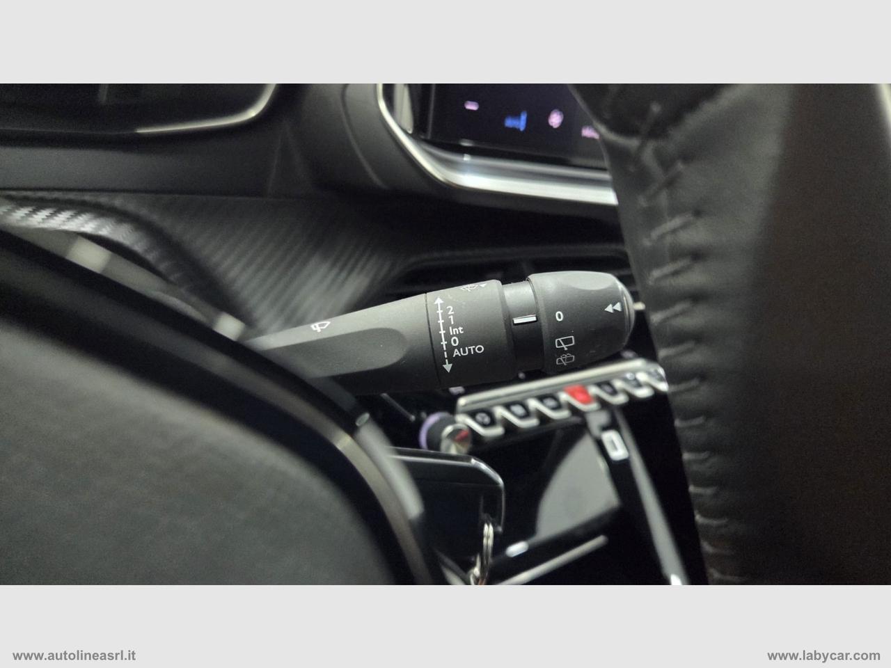 PEUGEOT 2008 PureTech 100 S&S Allure