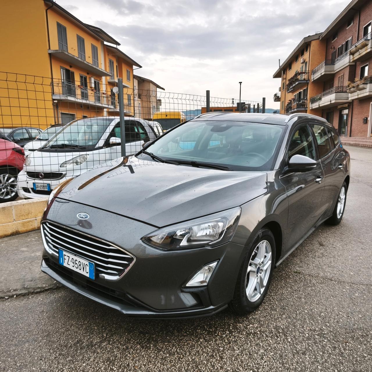 Ford Focus 1.0 EcoBoost 125 CV 5p Business