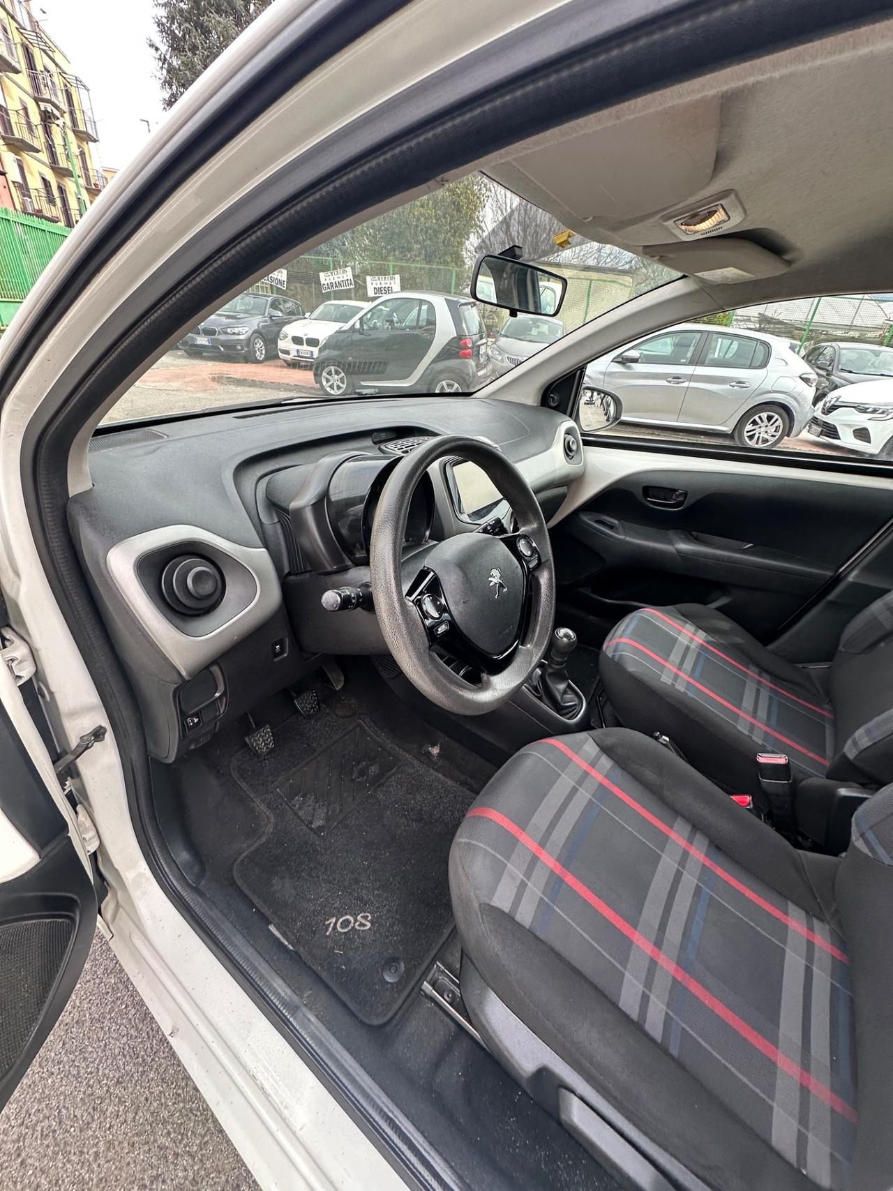 Peugeot 108 VTi 68 5 porte Allure TOP!