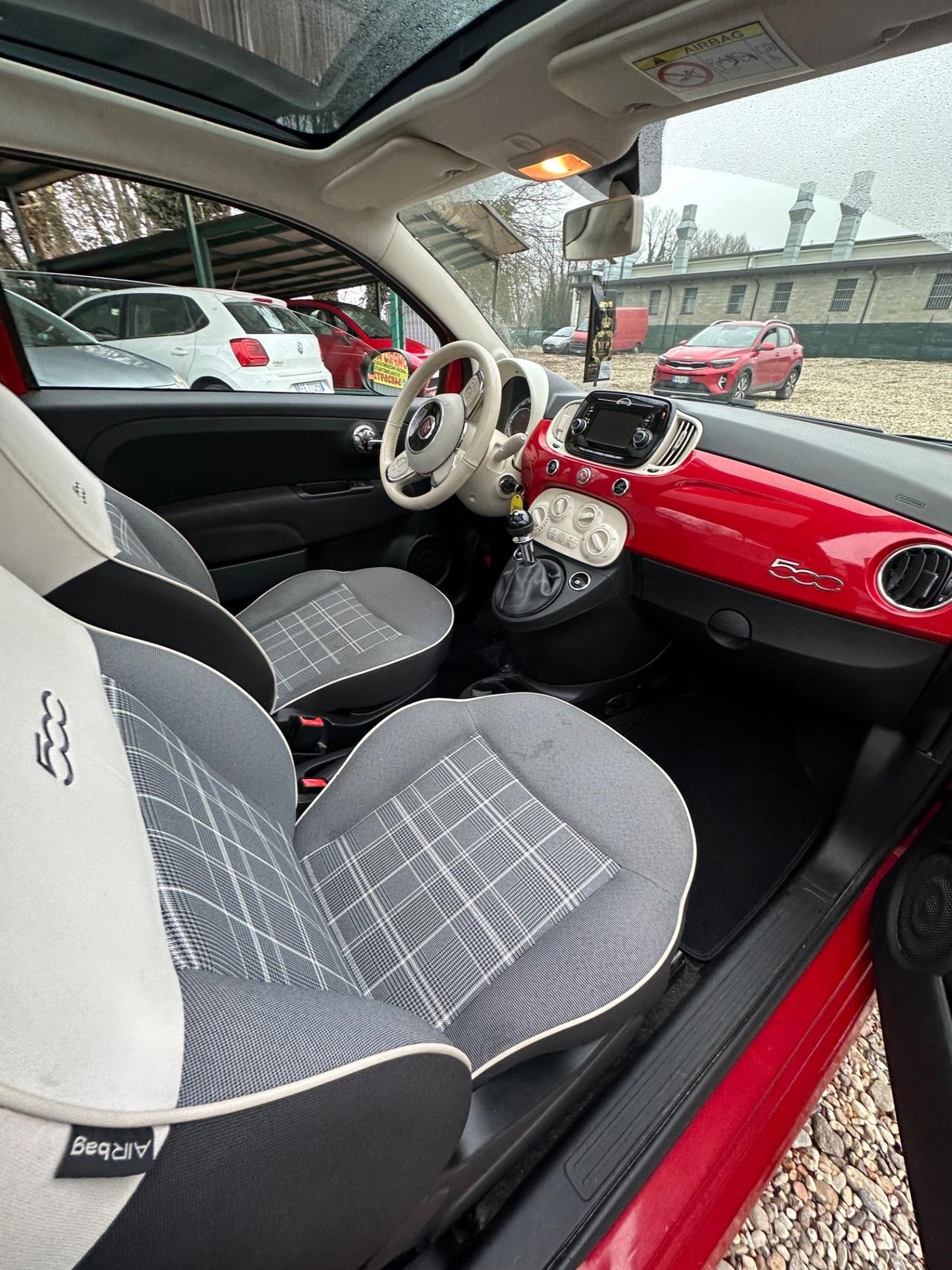 Fiat 500 1.2 Lounge con tetto panoramico