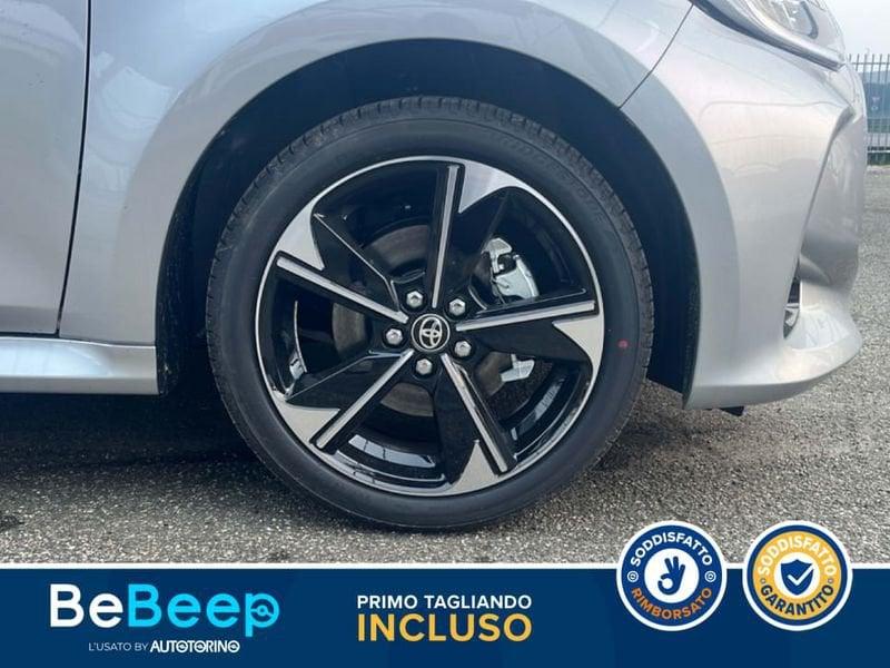 Toyota Yaris 1.5H 130 LOUNGE