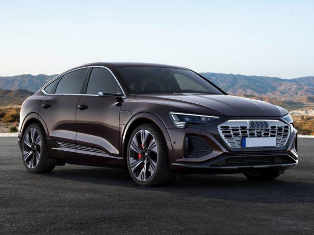 AUDI SQ8 SPB e-tron sport attitude