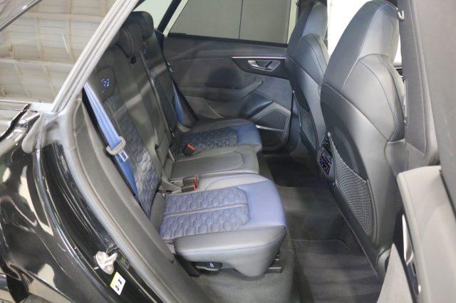 AUDI RS Q8 TFSI V8 quattro tiptronic Performance