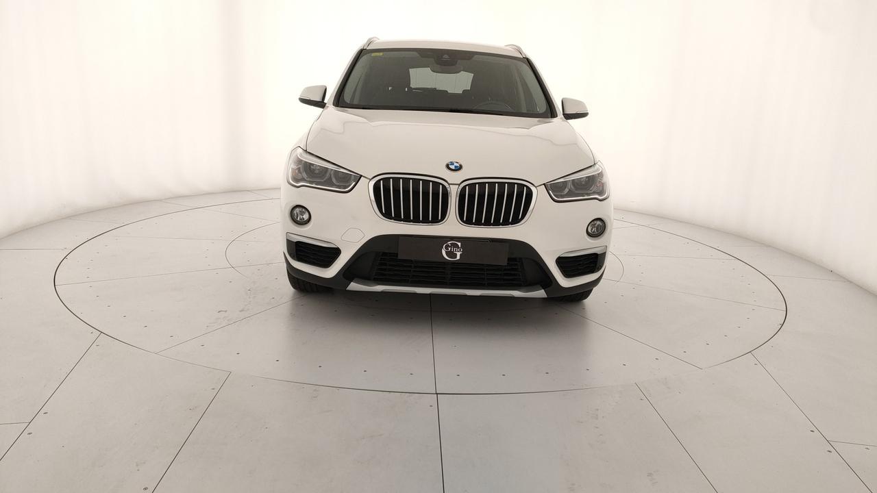 BMW X1 sdrive18d xLine auto