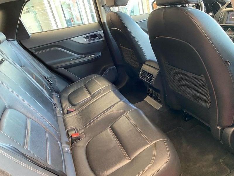 Jaguar F-Pace 2.0 D 180 CV AWD aut. ** MOTORE NUOVO **