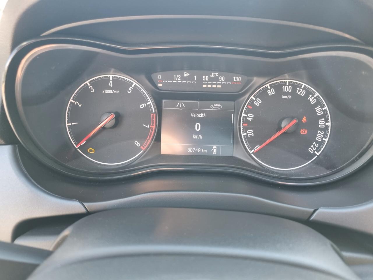 Opel Corsa 1.4 90CV GPL Tech 5 porte Innovation