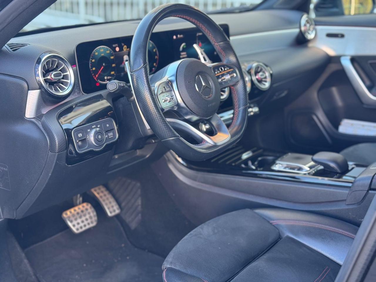 Mercedes-Benz A 200 AMG Line Premium A 200 #10196