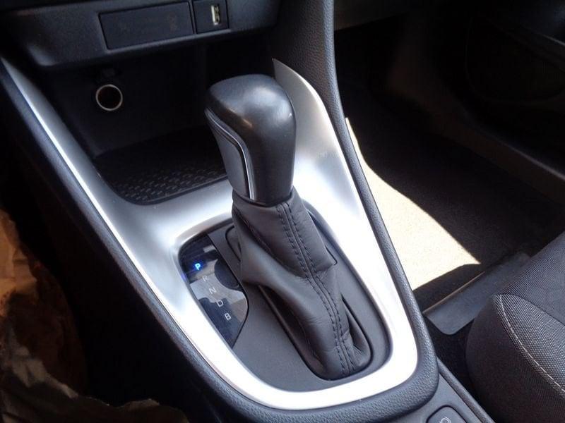 Toyota Yaris Yaris 1.5h Business