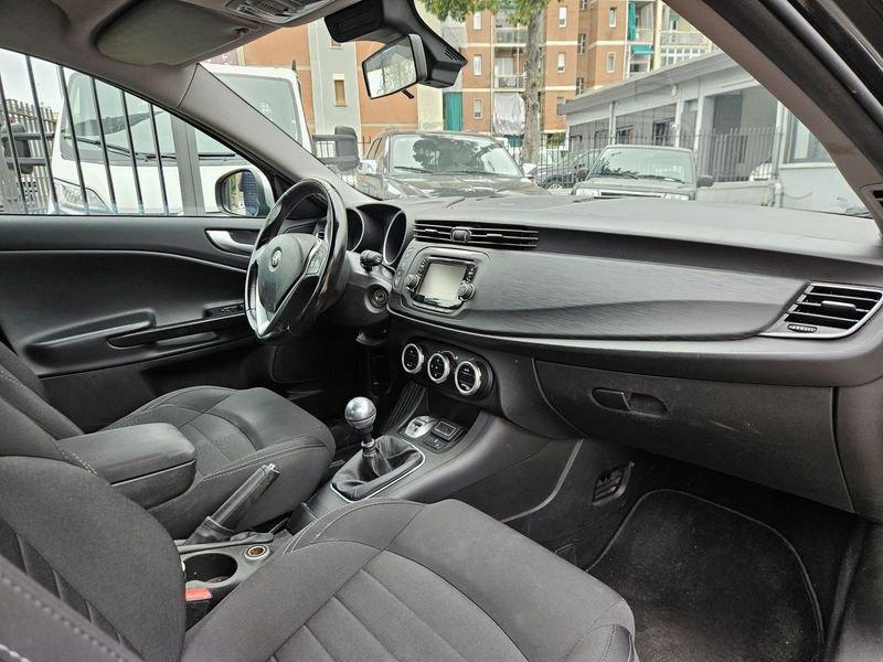 Alfa Romeo Giulietta 1.6 JTDM 120cv