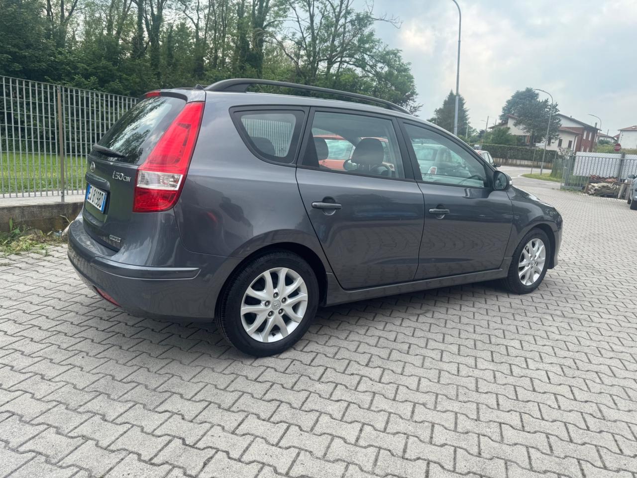 Hyundai i30 CW 1.6 CRDi VGT 16V 115CV Dynamic