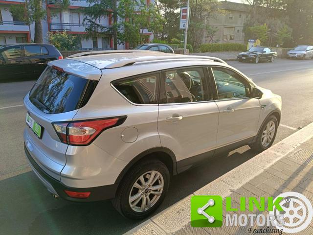FORD Kuga 1.5 TDCI 120 CV S&S 2WD Powershift Business