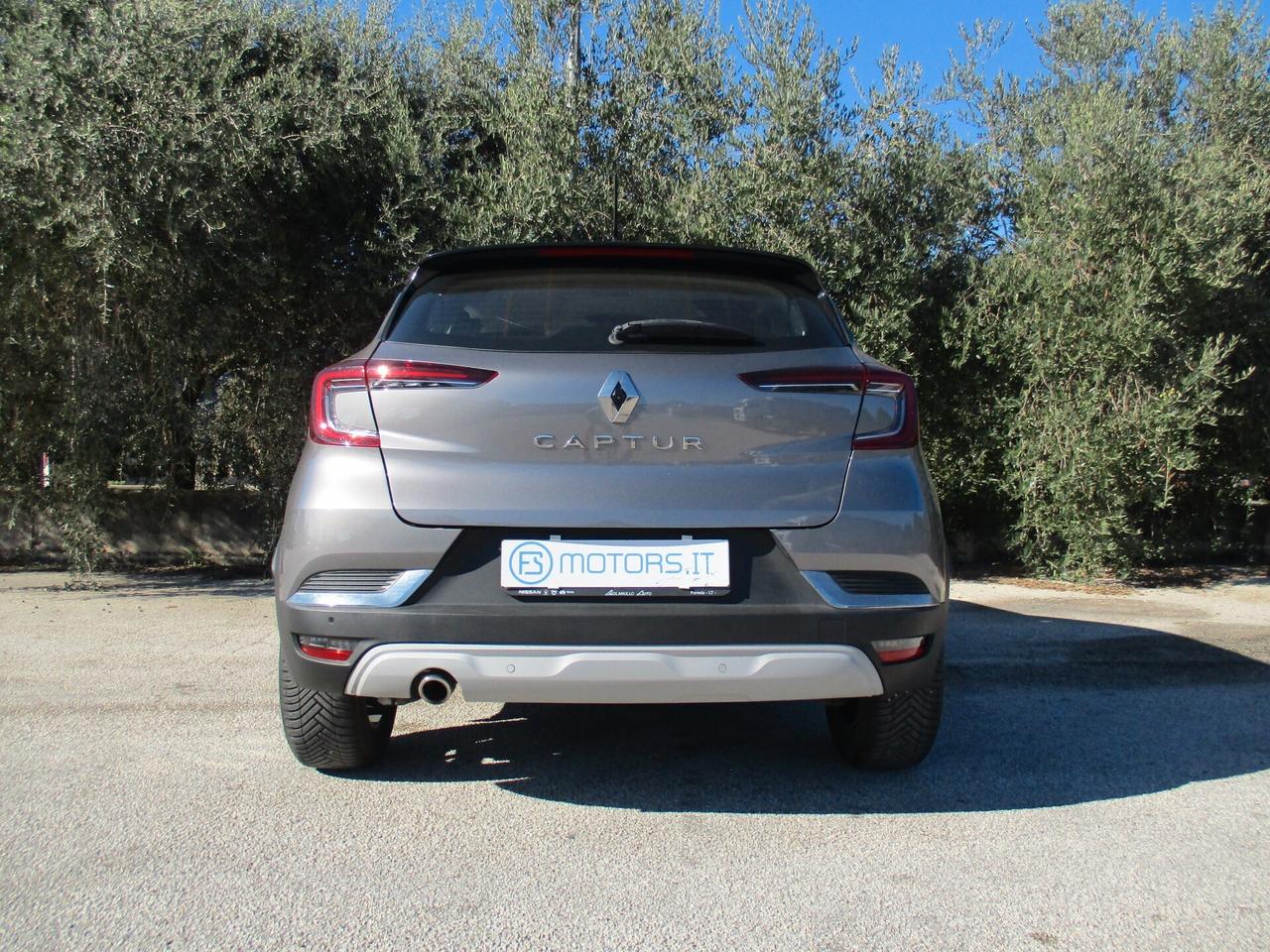 RENAULT CAPTUR BLUE DCI INTENS