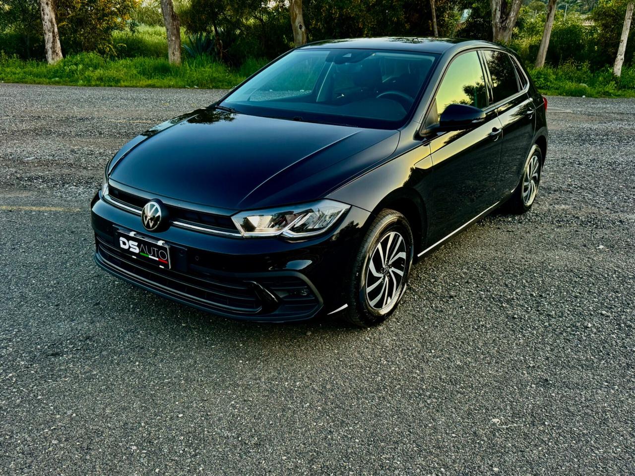 VOLKSWAGEN POLO 1.0 80 CV TSI LIFE ANNO 2023 KM 5000