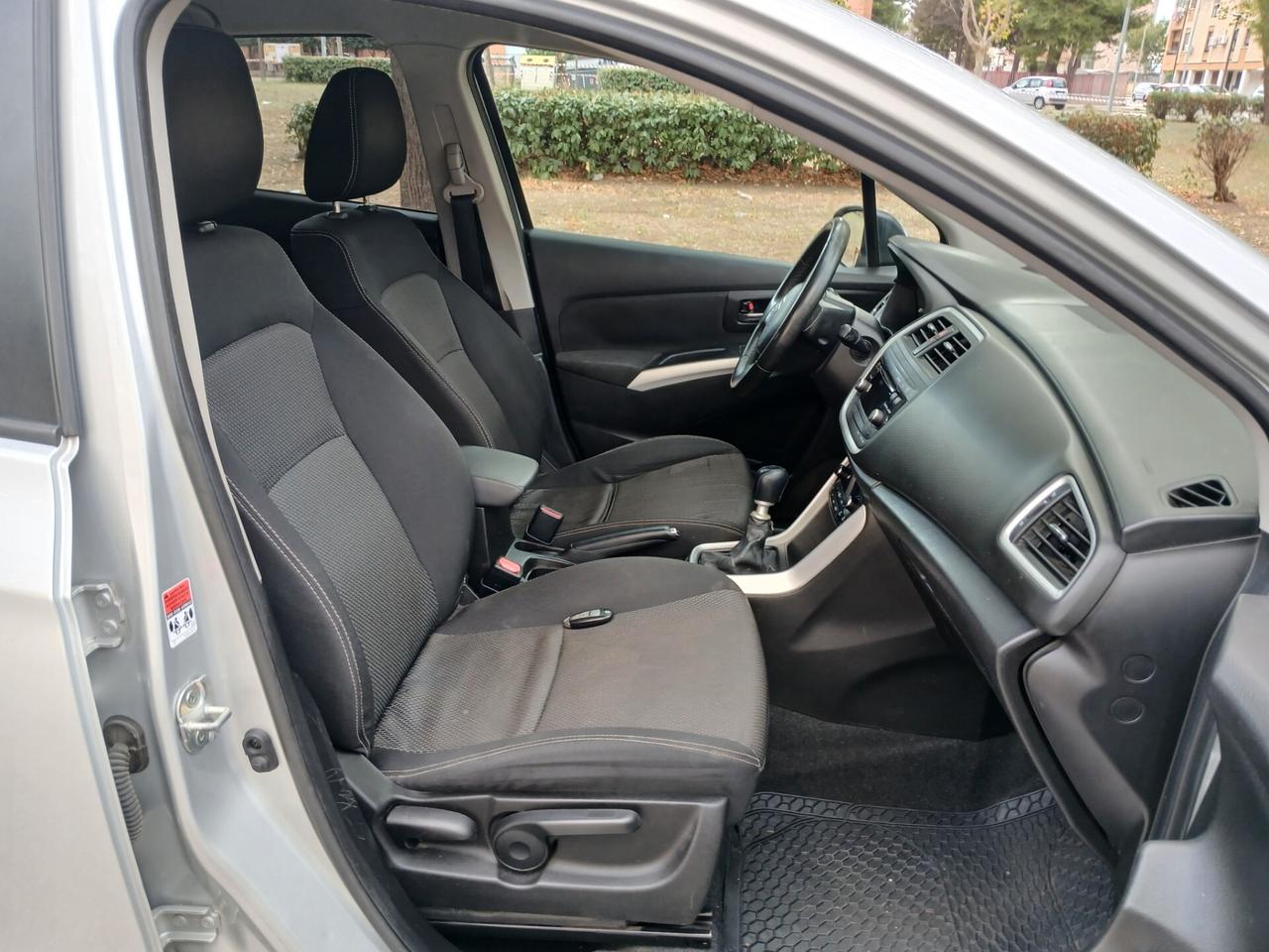 Suzuki S-Cross 1.6 DDiS Start&Stop 4WD All Grip Top