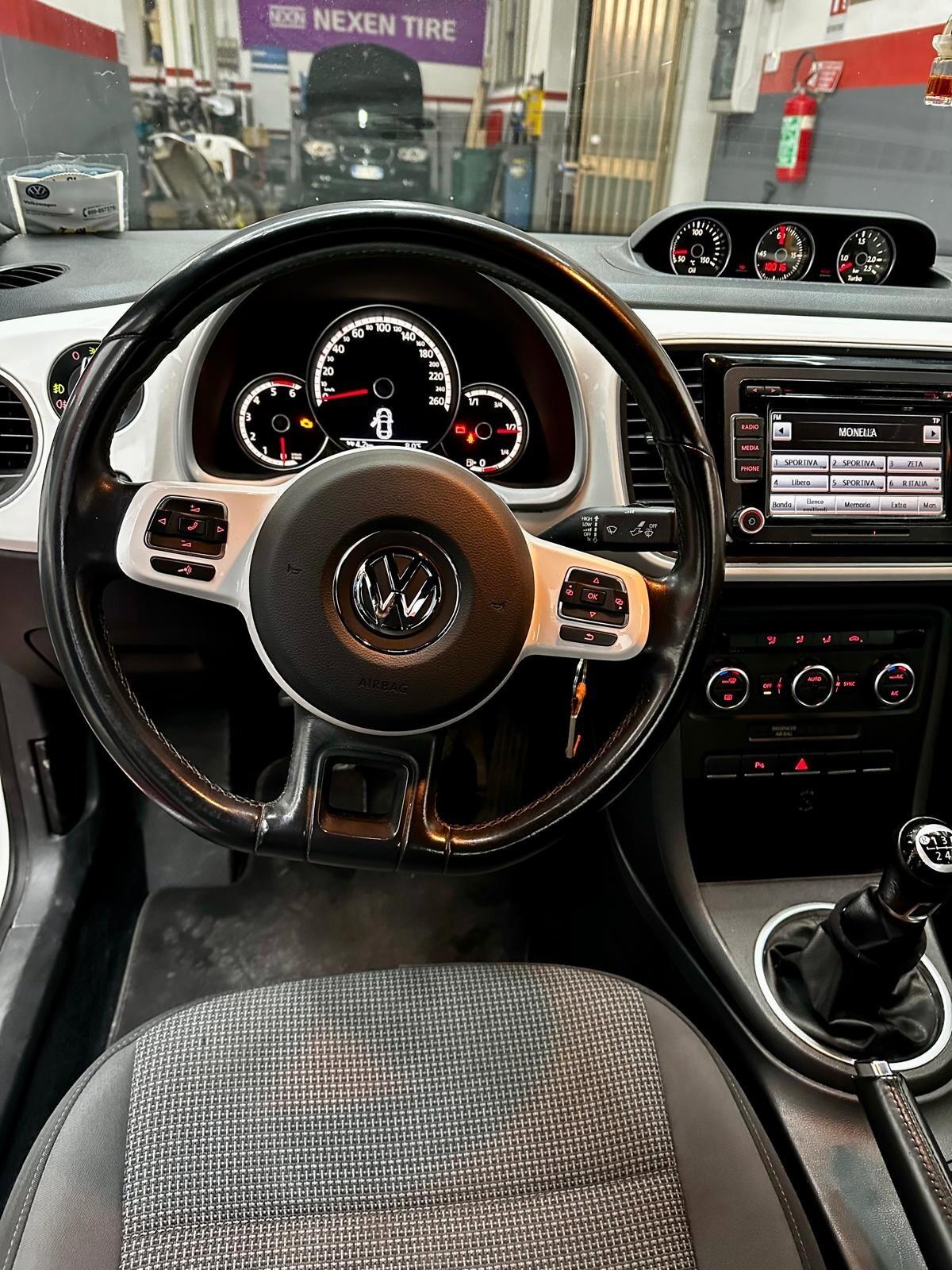 Volkswagen Maggiolino 1.6 TDI Design