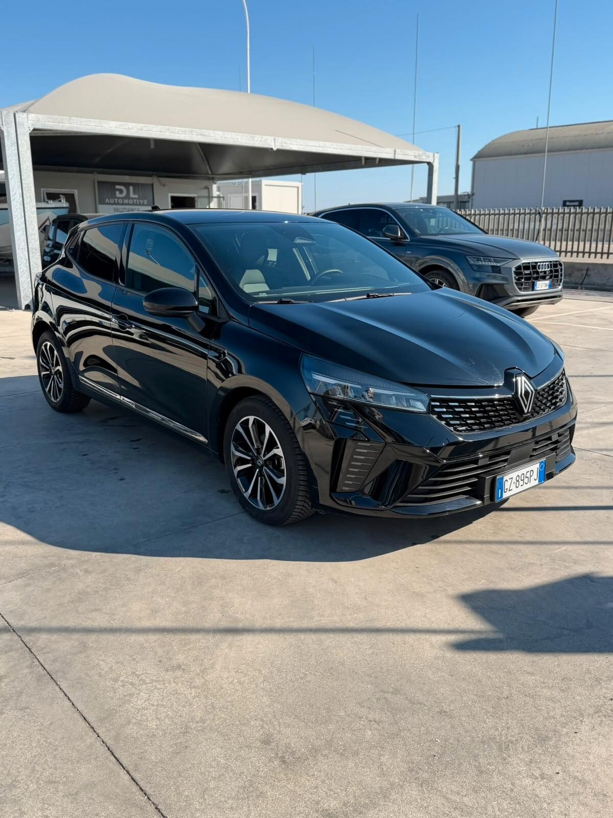 Renault Clio TCe 90 CV 5 porte Techno