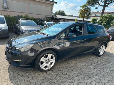 Opel Astra 1.4 Turbo 140CV Sports Tourer GPL Tech Elective
