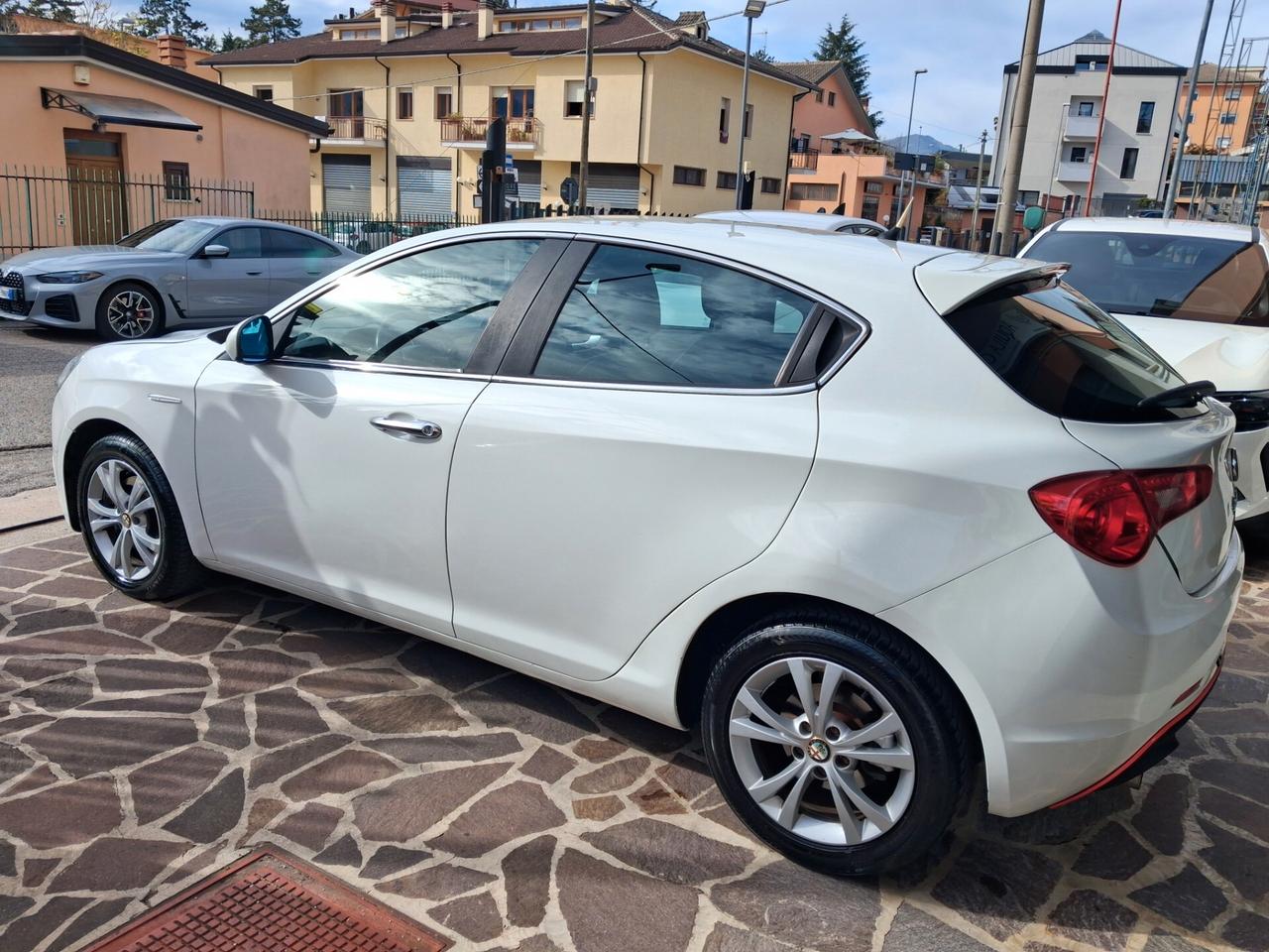 Alfa Romeo Giulietta 1.4 Turbo MultiAir Distinctive 170 cv