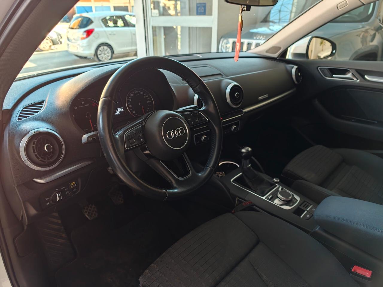 Audi A3 2.0 TDI S-Line