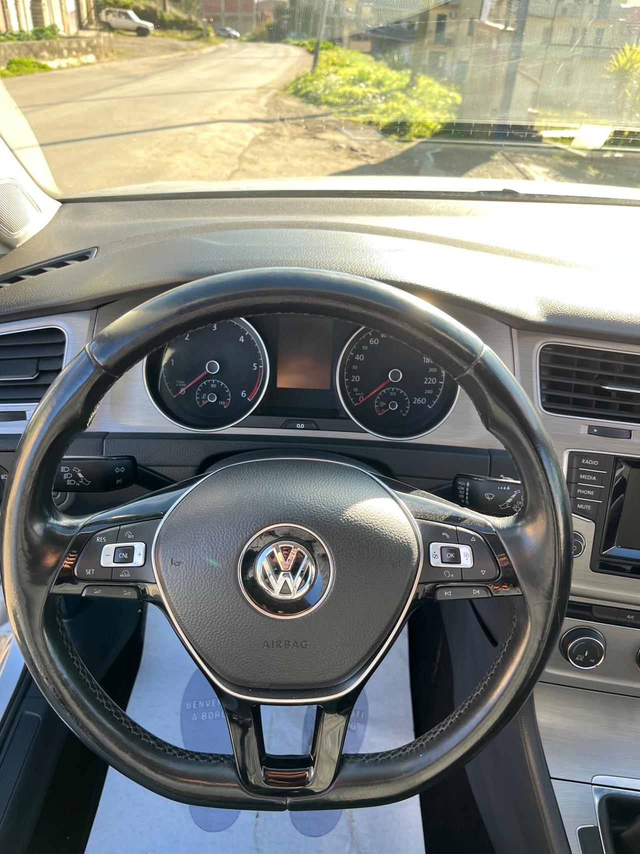Volkswagen Golf 1.6 tdi BlueMotion