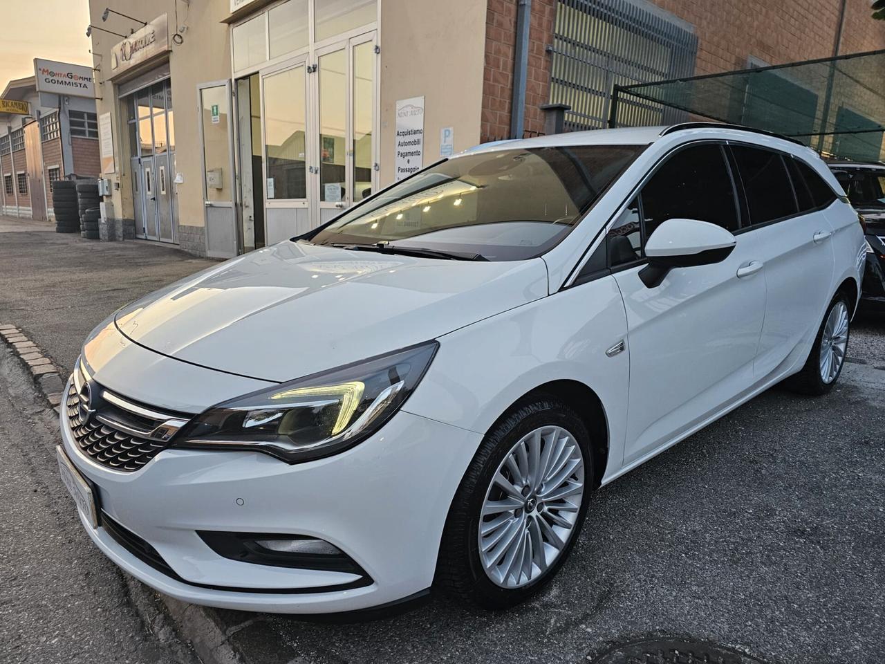 Opel Astra 1.6 CDTi 110cv S&S Sports Tourer Innovation*Euro6*