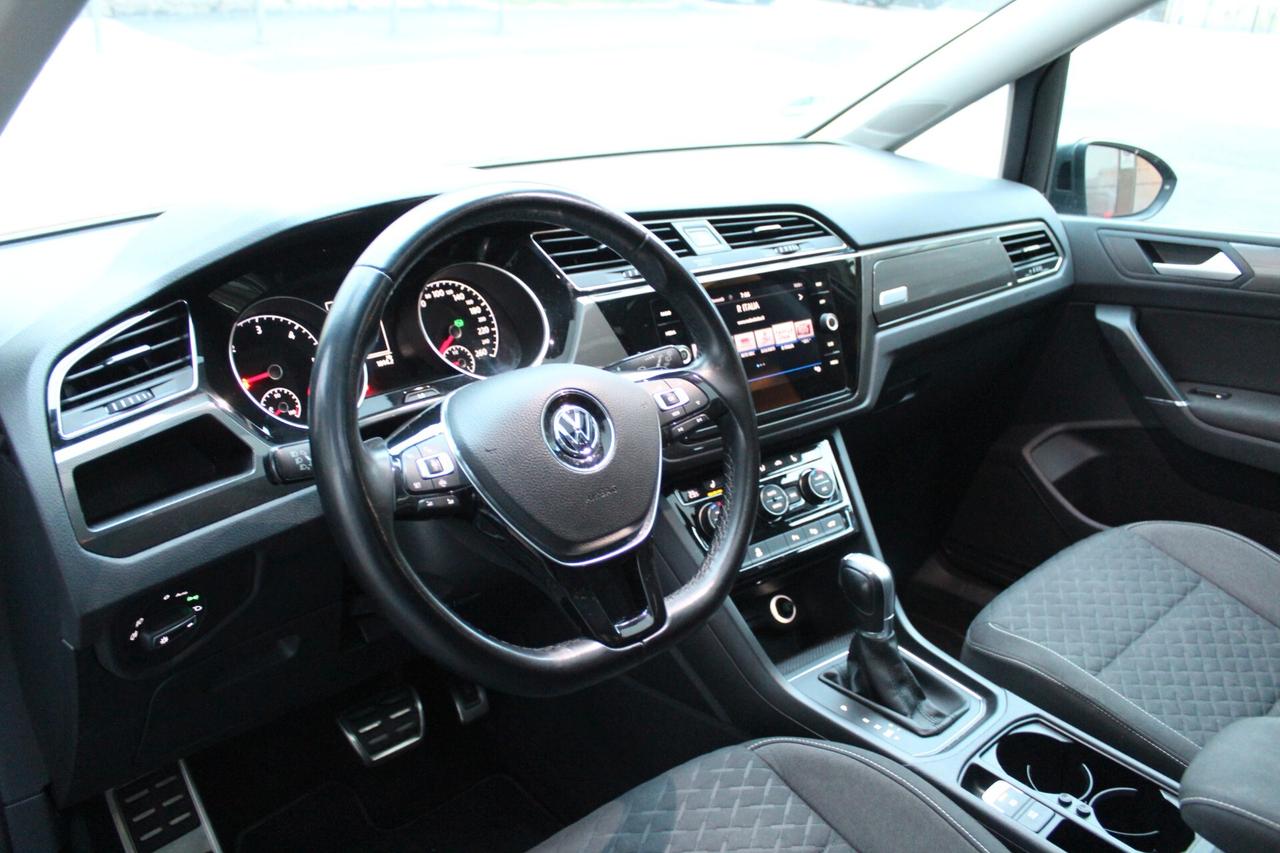 VW Touran 1.6 TDI 115 CV SCR DSG Highline 7 posti