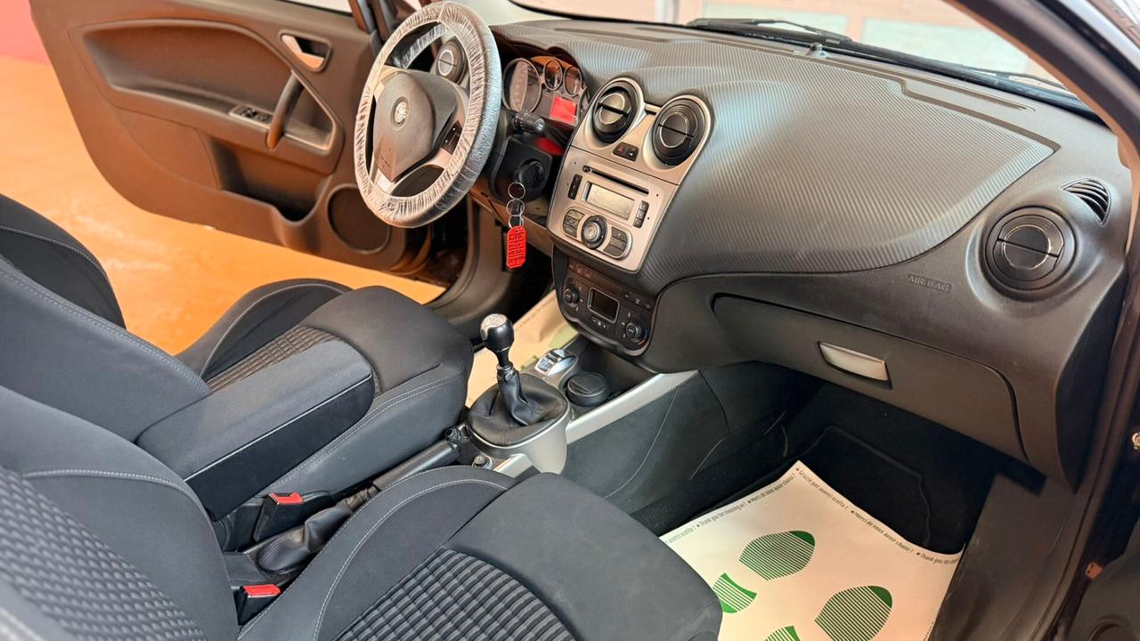 Alfa Romeo MiTo 1.3 JTDm-2 95 CV S&S Distinctive