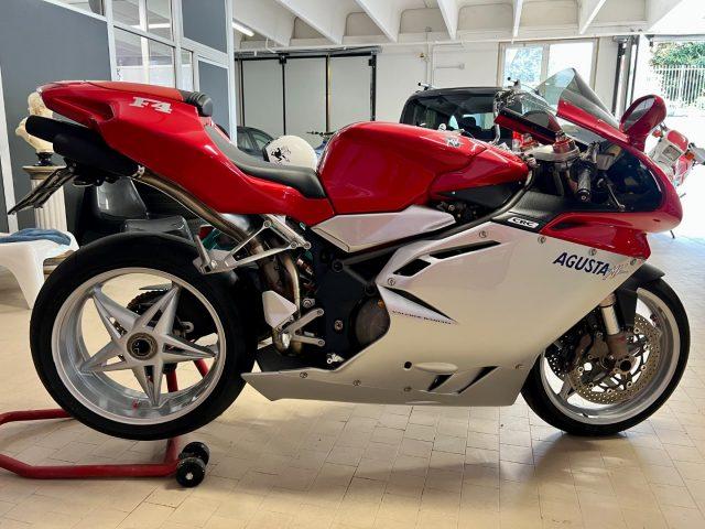 MV AGUSTA F4 750 ORIGINALE / ITALIANA PERMUTE..