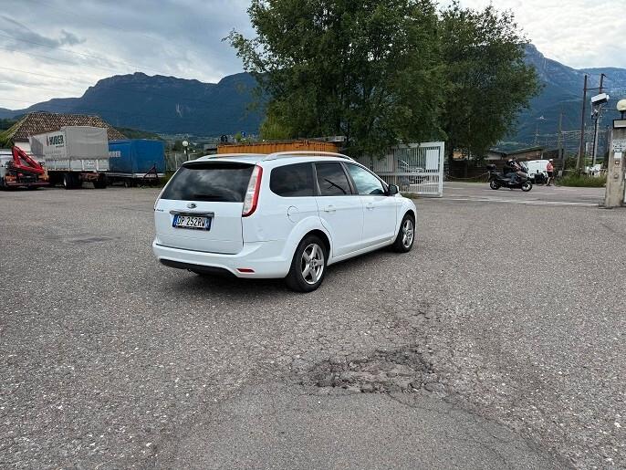 Ford Focus Focus+ 2.0 (145CV) 5p. Bz.- GPL