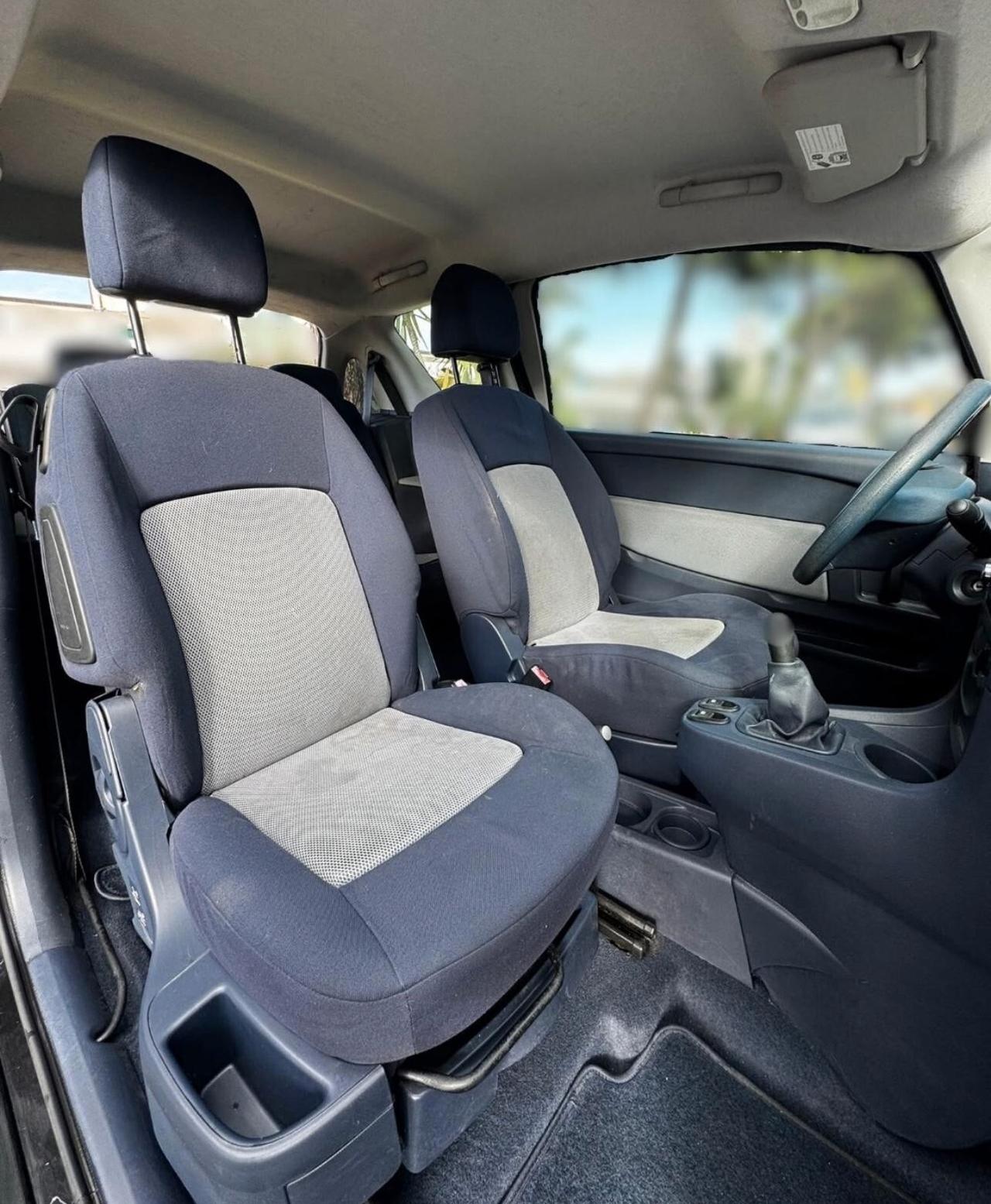 Peugeot 1007 1.4 HDi Trendy