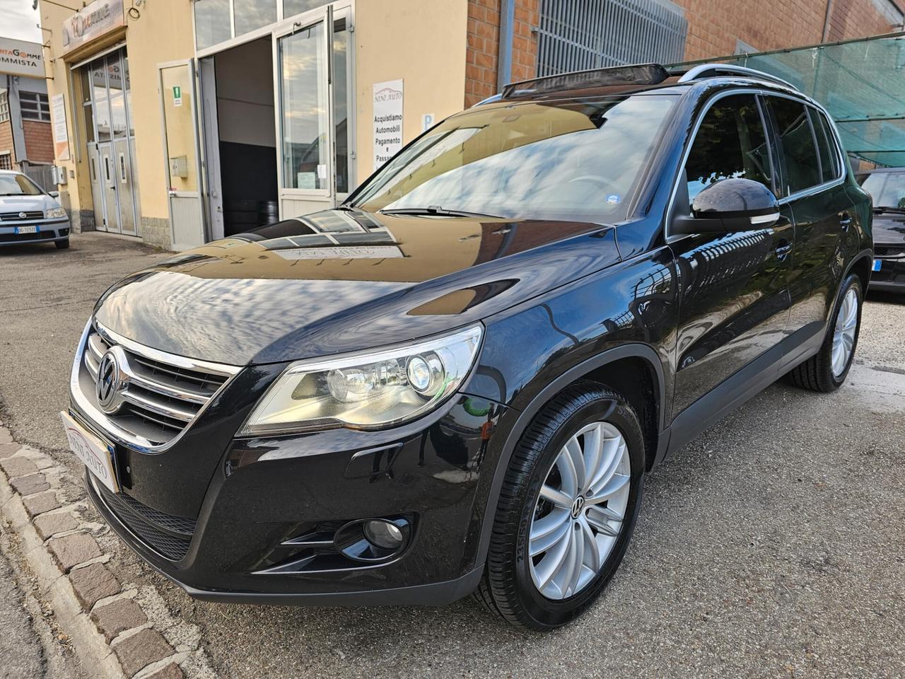 Volkswagen Tiguan 2.0 TDI 170cv DPF 4Motion*Navi*Tetto*Bi-Xeno*18*