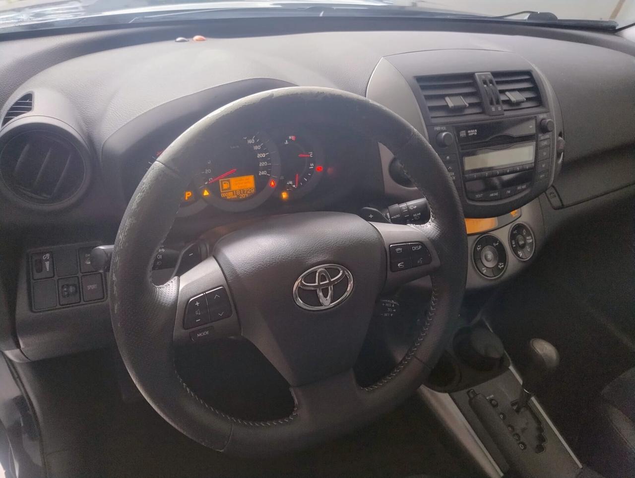 Toyota RAV 4 RAV4 Crossover 2.2 D-Cat A/T 150 CV Executive