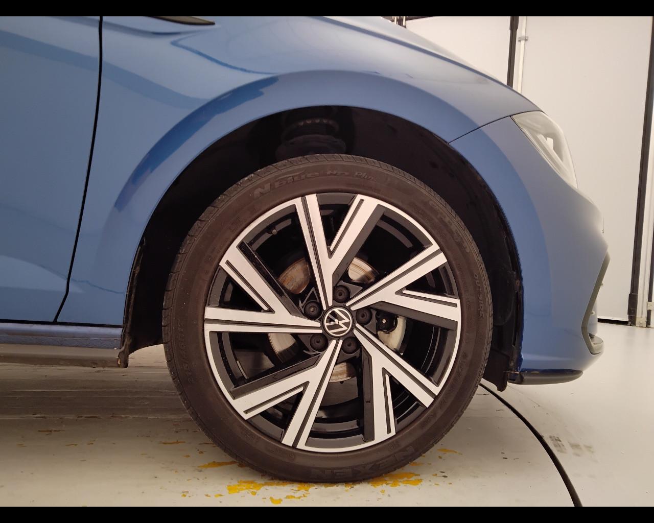 VOLKSWAGEN Polo VI 2022 - Polo 1.0 tsi R-Line 95cv